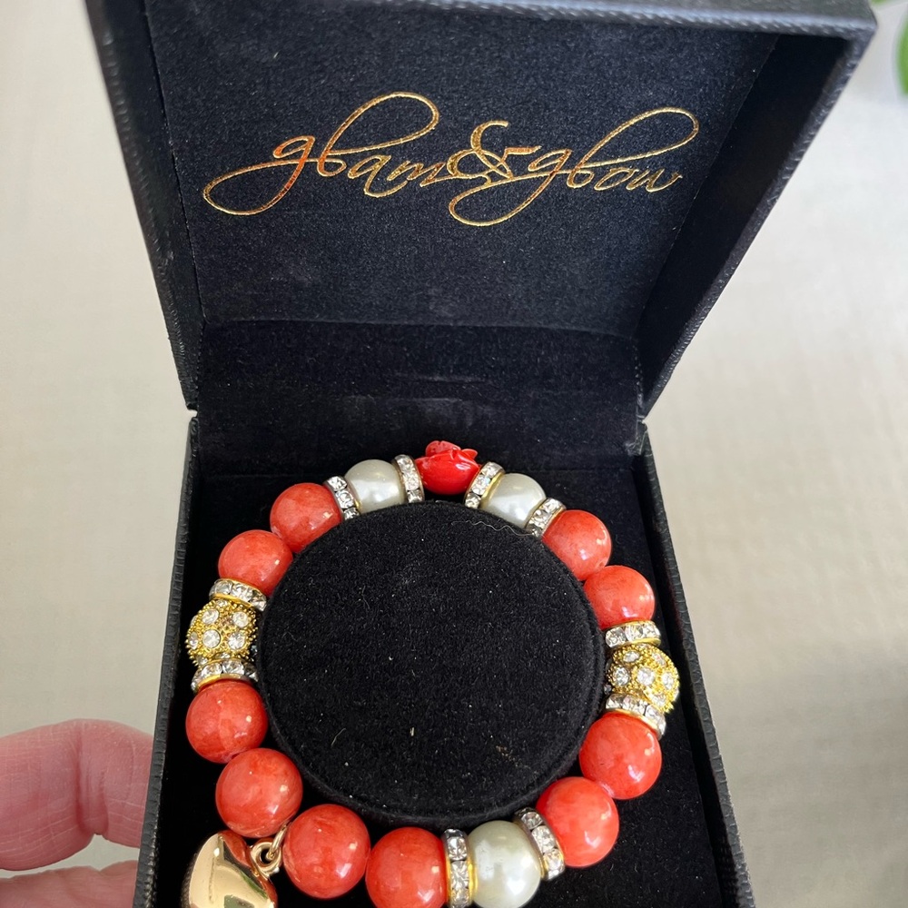 Burnet orange stone bracelet with gold accents - Picture 2 of 4